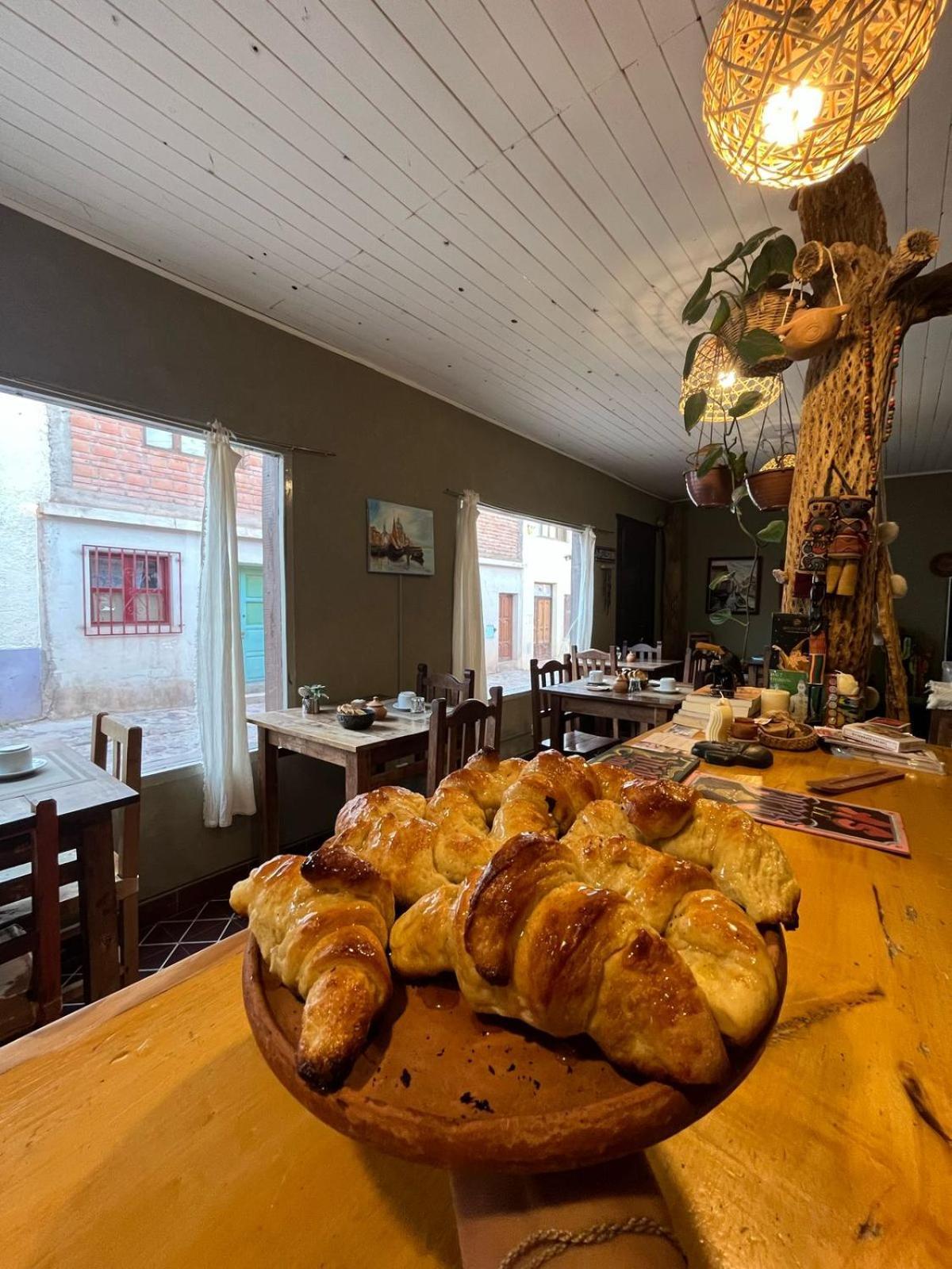 Casa Puna Hostal & Cafe Humahuaca Ngoại thất bức ảnh